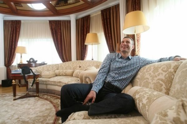 Гостиная в квартире Виталия Кличко