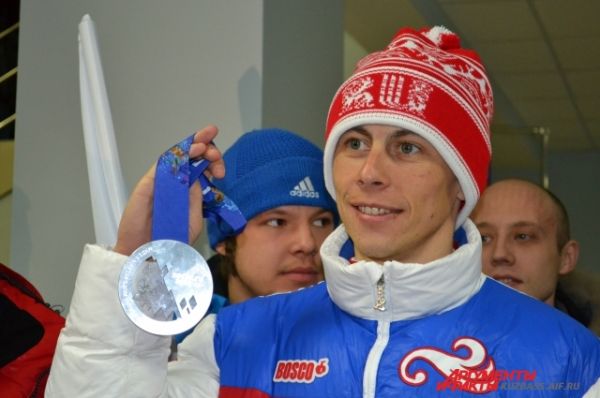 Серебряная медаль Сочи стала для всего Кузбасса дорогим подарком – последний раз олимпийскую награду в наш регион привозила конькобежка Наталья ШИВЕ ровно 30 лет назад.
