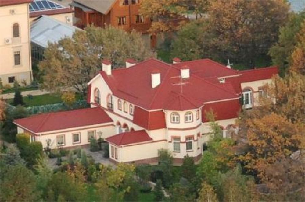 В Серебряном заливе Тимошенко поселилась в 2006 году