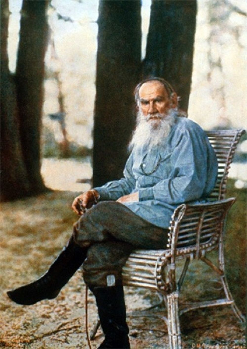 Единственная цветная фотография Льва Толстого, 1908 год.