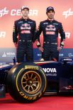 Напарником Квята (слева) станет француз Жан-Эрик Вернь, куда более опытный гонщик, для которого предстоящий сезон будет уже третьим в Формуле-1.