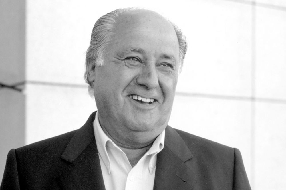 Третье место занял 77-летний испанский ритейлер Амансио Ортега, владелец брендов Zara, Massimo Dutti, Bershka, Pull & Bear и ряда других. Его состояние оценивается в $64 млрд.