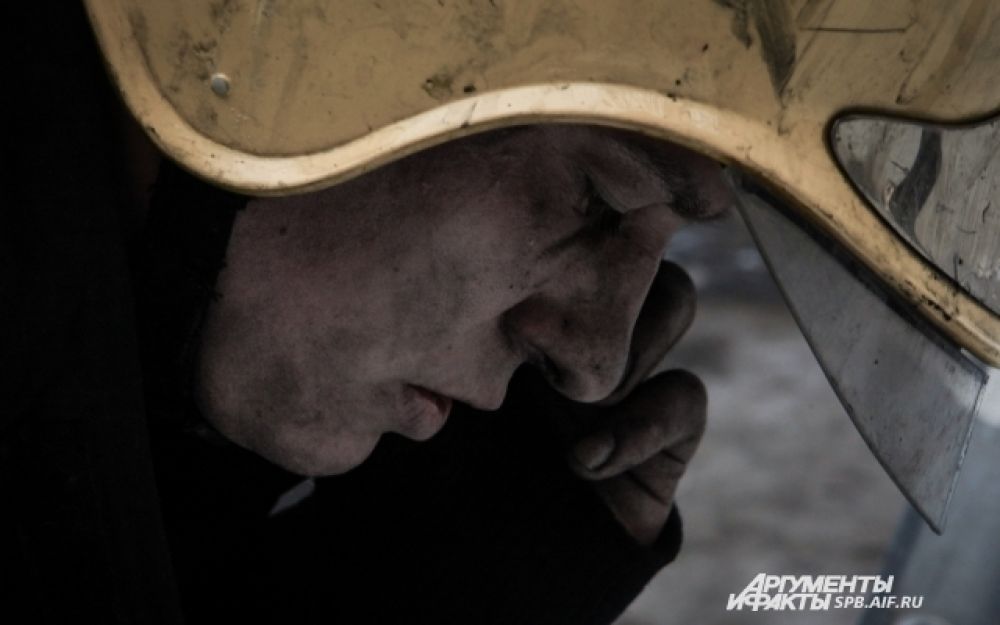 Дежурный службы пожаротушения по городу после разведки боем.