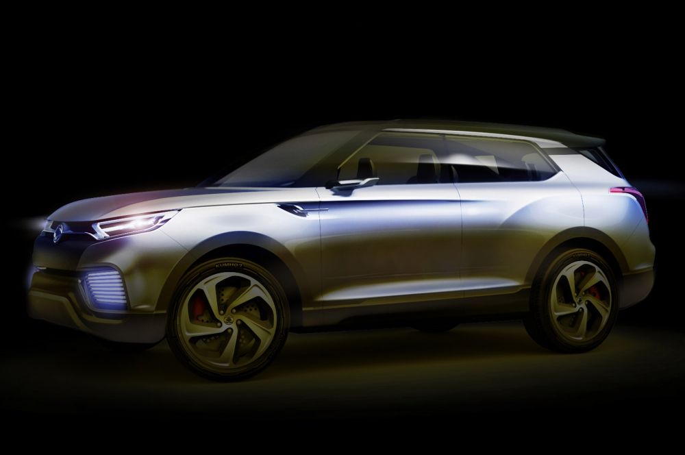 Одной из наиболее ярких машин в Женеве стал концепт SsangYong XLV – кроссовер с семью посадочными местами и гибридной силовой установкой. В XLV получили развитие идеи, применённые дизайнерами в модели XIV-1.
