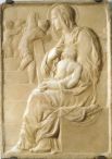 Около 1491 года Микеланджело создал мраморный барельеф, в котором запечатлел образ мадонны с младенцем. В то время художник был учеником в художественной школе Лоренцо Великолепного, а этот барельеф — первое независимое и самое раннее из сохранившихся произведений Буонарроти.