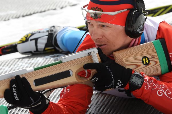 Компанию Зарипову составит Николай Полухин – обладатель золотой медали в лыжной эстафете в Ванкувере, а также двух серебряных медалей в биатлоне. В общей сложности Полухин обладает шестью паралимпийскими медалями.
