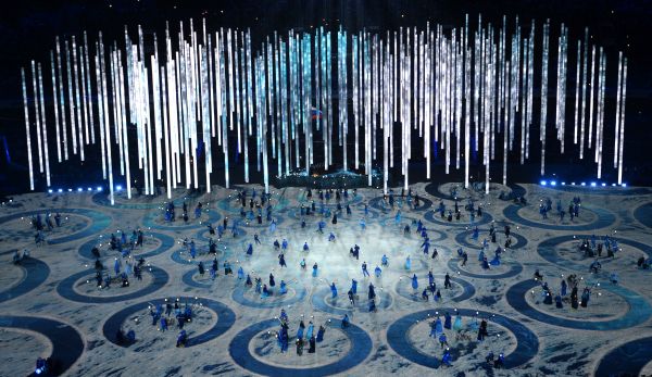 Талисманами Паралимпийских игр выбраны Лучик и Снежинка.