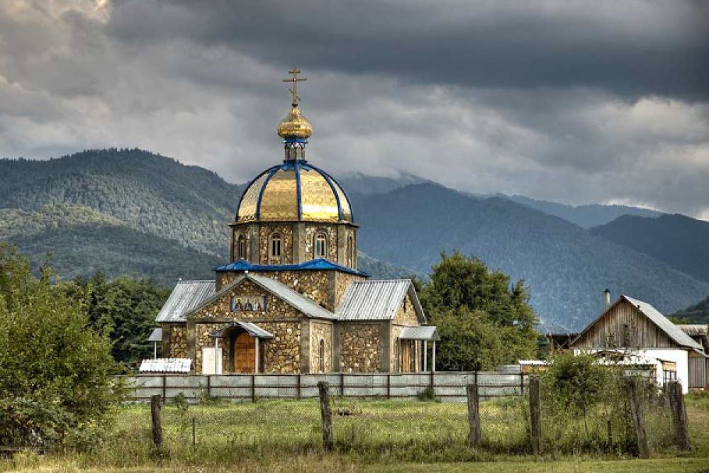 Храм Самона, Гурия и Авива, Майкопский район, село Хамышки