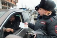 Сотрудники ГИБДД  напоминают новосибирским водителям о правилах дорожного движения. 
