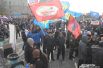 Сотни омичей вышли, чтобы поддержать идею присоединения Крыма к России.