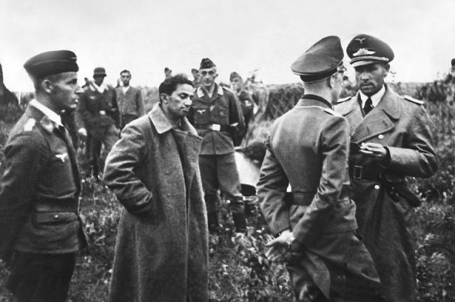 Яков Джугашвили в немецком плену.
