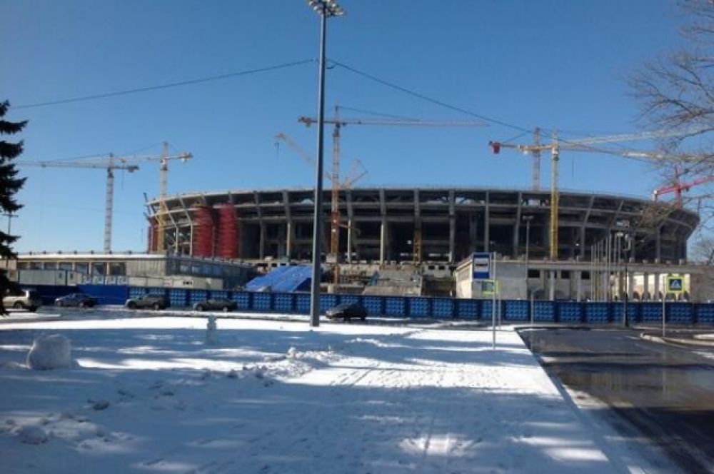 По мнению Вадима Тюльпанова, стадион готов только на 35%.