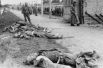 Через какое-то время нацисты предприняли попытку к бегству, и по ним был открыт огонь на поражение. В общей сложности американские солдаты застрелили более 500 немцев. Ещё 40 надзирателей «Дахау» были забиты до смерти освобождёнными заключёнными.