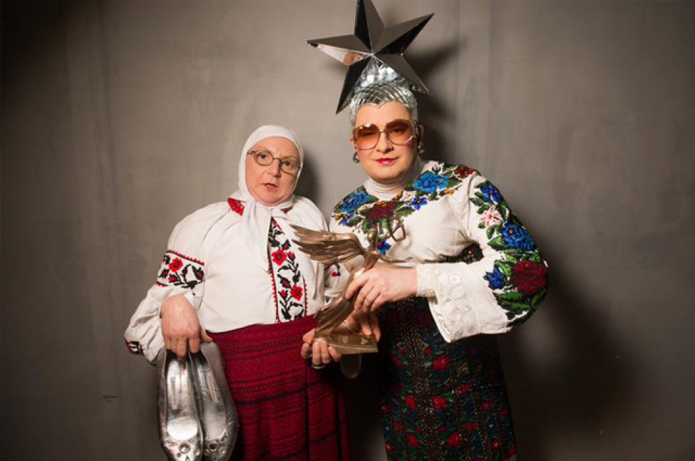Верка Сердючка с мамой
