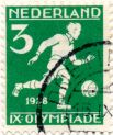 В 1928 году в Голландии была выпущена серия марок на спортивную тематику. Релиз блоков был приурочен к проходившим тогда в Амстердаме Олимпийским играм. В родных стенах сборная Голландии проиграла в первом раунде будущим «золотым» медалистам – команде Уругвая. Впрочем, по итогам турнира Нидерланды всё-таки получили в футболе «бронзу».