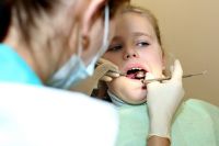 Может ли зубная боль отдавать в желудок