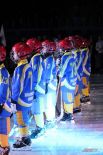 Дети в форме хоккеистов как бы символизировали будущее ульяновского бенди