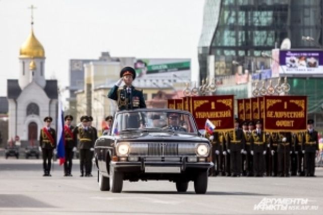 Ранее в парадах в Новосибирске были задействованы автомобили ГАЗ-24