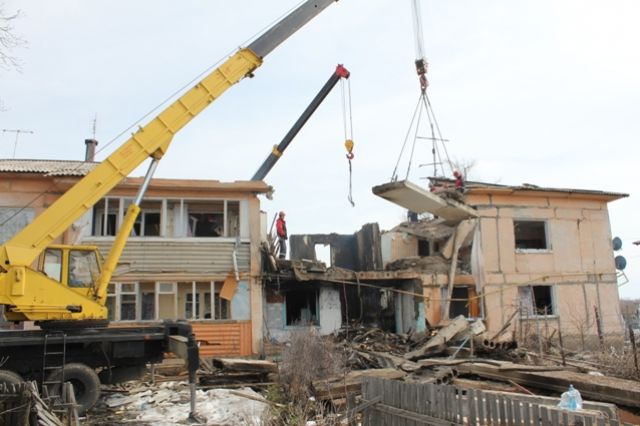 Взрыв в поселке Конезавод прогремел 6 апреля в 06.35, когда жители дома спали.