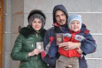 Бывшим гражданам Украины выдали российские паспорта.
