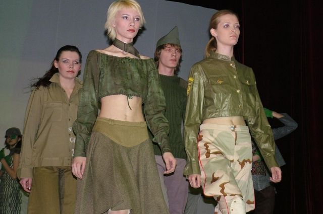 Выступление Ирины Бумагиной в театре мод «ОбраZ».