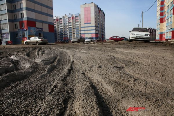 Строительством проспекта Давыдова займутся вплотную в этом же году. Именно этой улице суждено спасти чуриловцев и стать второй дорогой, которая обеспечит выезд из Чурилово на северо–восток. Поселок Чурилово
