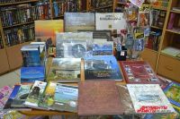 На книжных полках Владивостока - много книг о городе и крае.