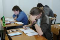 Сейчас выпускники Иркутской области активно готовятся к ЕГЭ.