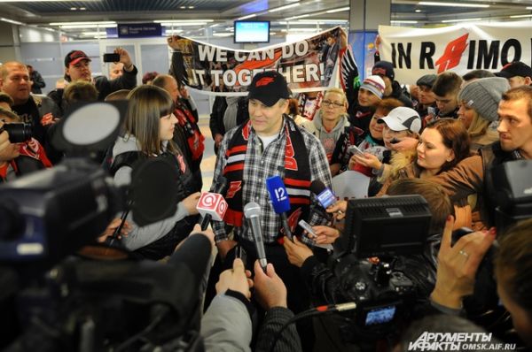 Раймо Сумманен прилетел в Омск.