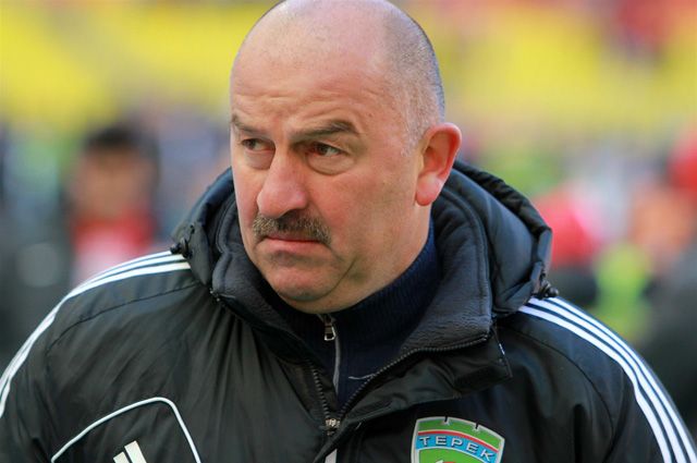 Станислав Черчесов за 3 года успел потренировать 3 клуба.