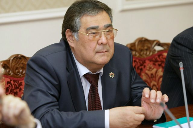 Губернатор Кемеровской области Аман Тулеев.