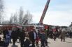 По традиции на площади развернулась выставка пожарно-технического вооружения Ханты-Мансийского гарнизона пожарной охраны 7-го отряда федеральной противопожарной службы по автономному округу.