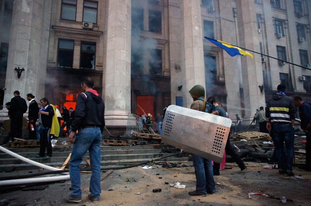 В связи с этими событиями в Одессе объявлен трёхдневный траур.