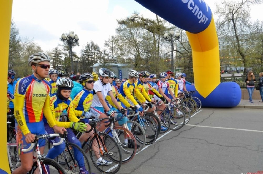 Велосезон-2014 открывали спортсмены с разных городов Иркутской области.