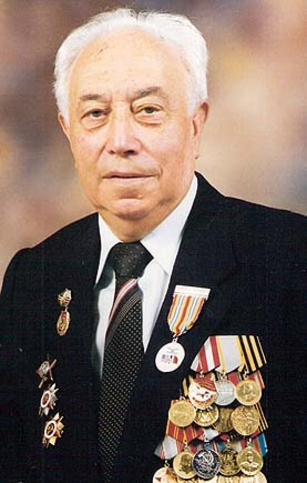 Пекарский Леонид Мотелевич служил фельдшером на воронежском фронте в 1942 году.