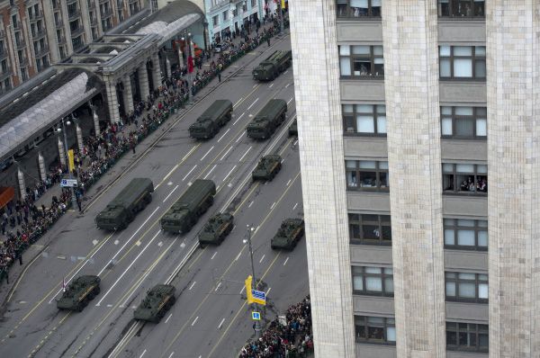 Парад Победы начнётся 9 мая в 10.00 по московскому времени.