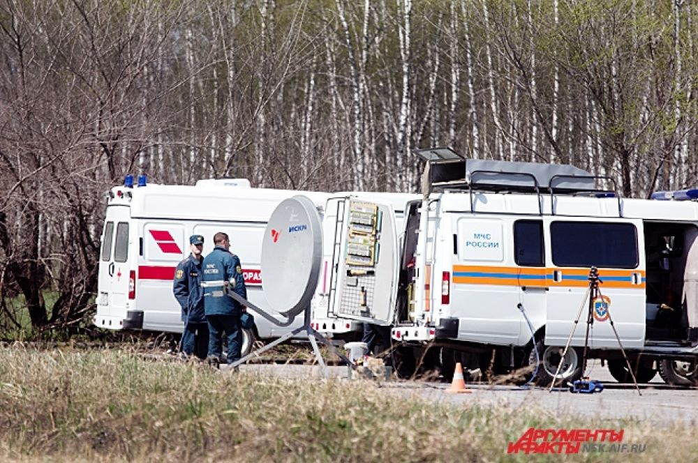 В Главном управлении МЧС России по Новосибирской области развернут оперативный штаб для ликвидации последствий взрыва.
