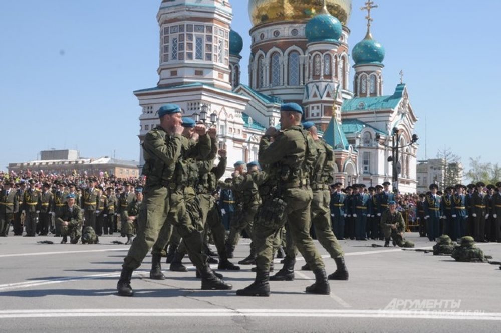 Парад Победы в Омске.