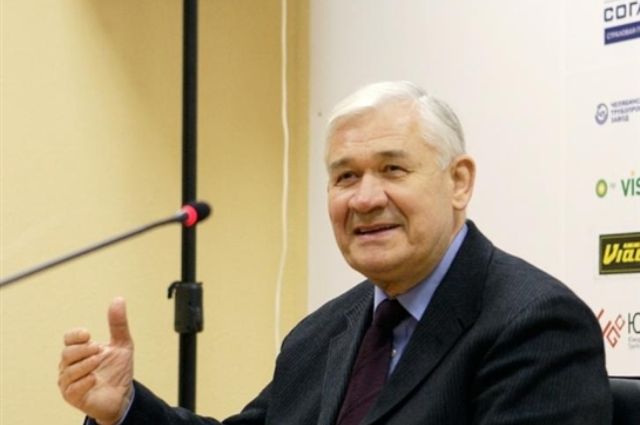 Владимир Юрзинов.