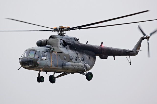 Вертолёт Ми-17 российского производства.
