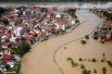 В Хорватии затоплено село Линек, но Загреб остался нетронутым. Сообщается, что в Хорватии погибших в результате стихии нет.