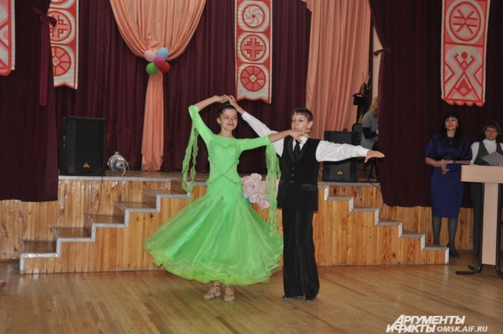 Фестивалем «Славянская буквица» отметили День славянской письменности и культуры в Омске.