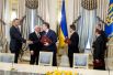 25 января 2014 года Виктор Янукович предложил Кличко должность вице-премьера по гуманитарным вопросам. Кличко отказался от предложения, заявив, что не пойдет на уступки. Тогда 21 февраля 2014 года Виталий Кличко, представитель оппозиции, и Виктор Янукович, действующий на тот момент президент Украины, подписали Соглашение об урегулировании кризиса в Украине. Из-за того, что Соглашение не было выполнено, Янукович был отстранен от власти.