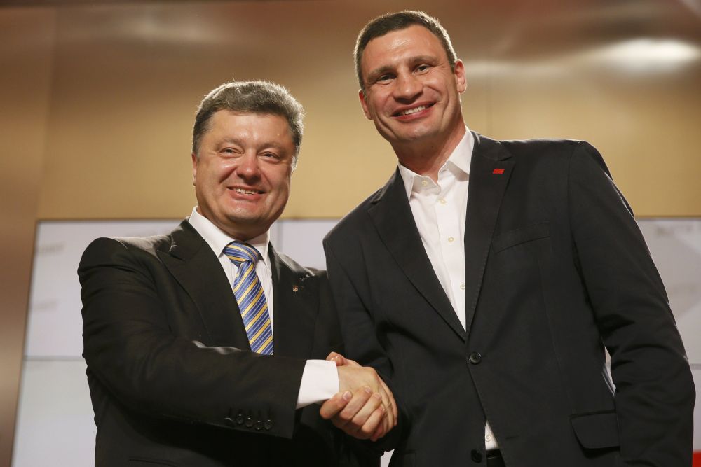29 марта 2014 года Кличко на съезде партии УДАР отказался от участия в предстоящих президентских выборах в пользу Петра Порошенко. Он выставляет свою кандидатуру в выборах мэра Киева.