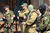 Бойцы «Донецкой народной республики» и организации «Оплот»