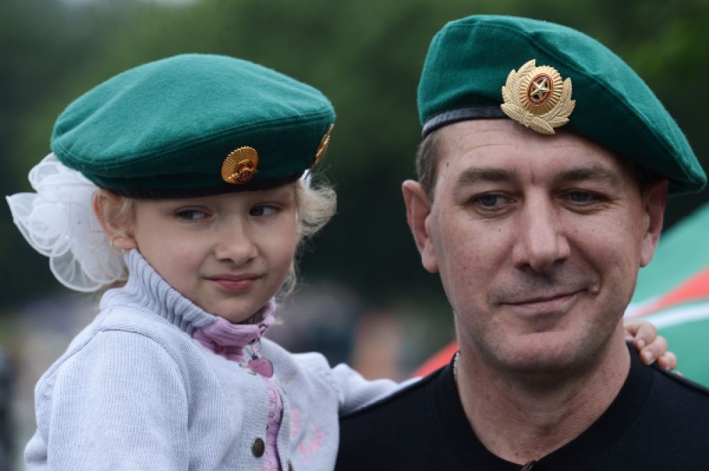 Также пограничники посетили парк «Сокольники», Парк им.Горького, ВДНХ.