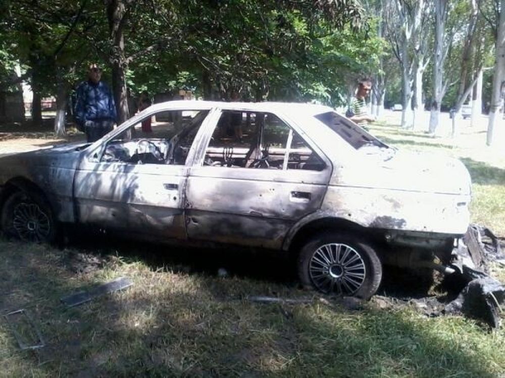 Сгоревший автомобиль