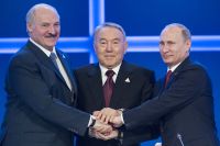Александр Лукашенко, Владимир Путин и Нурсултан Назарбаев в Астане.