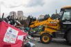 Возле облгосадминистрации начали сносить ограждения