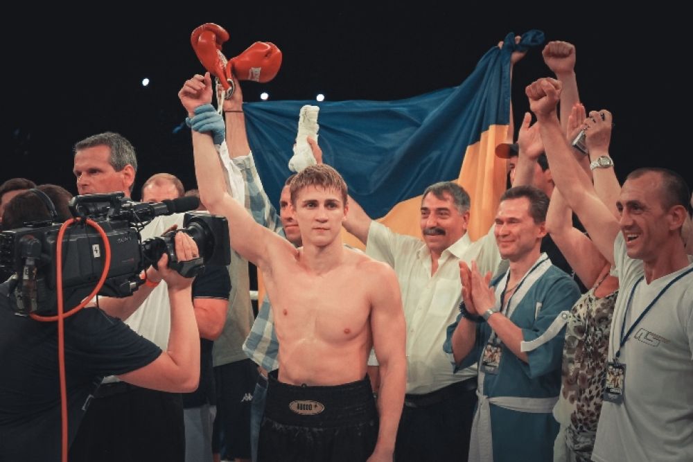 Боксер Спирко завоевал титул интернационального чемпиона WBO в первом среднем весе